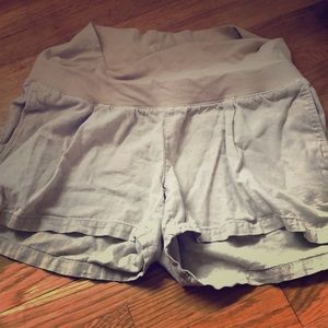 Khaki linen maternity shorts